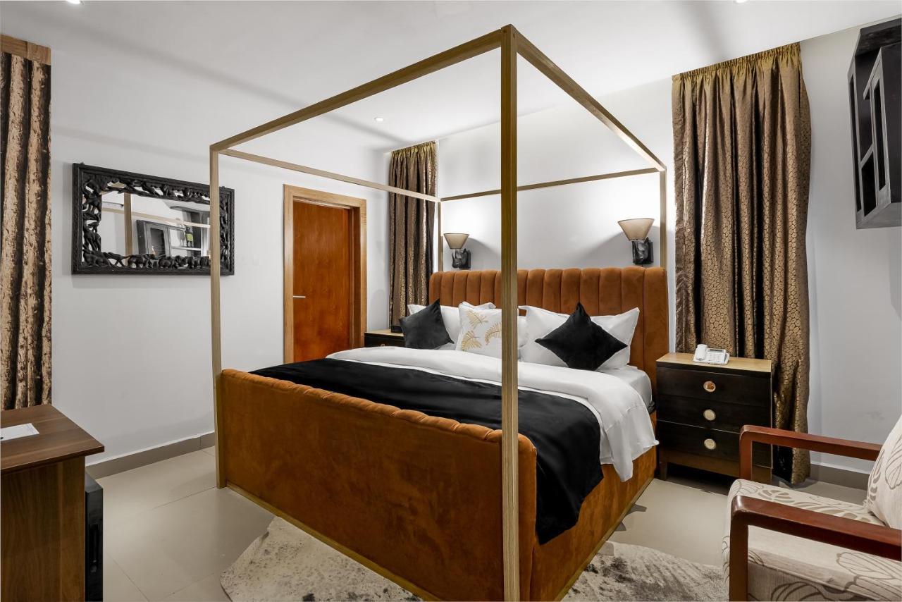Villa Monument Hotel Aliayabiagba Dış mekan fotoğraf