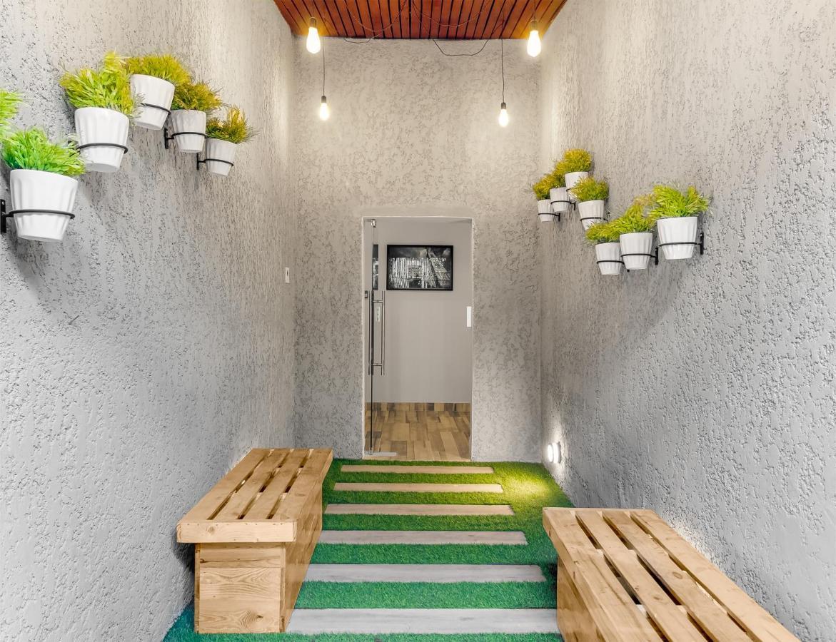 Villa Monument Hotel Aliayabiagba Dış mekan fotoğraf